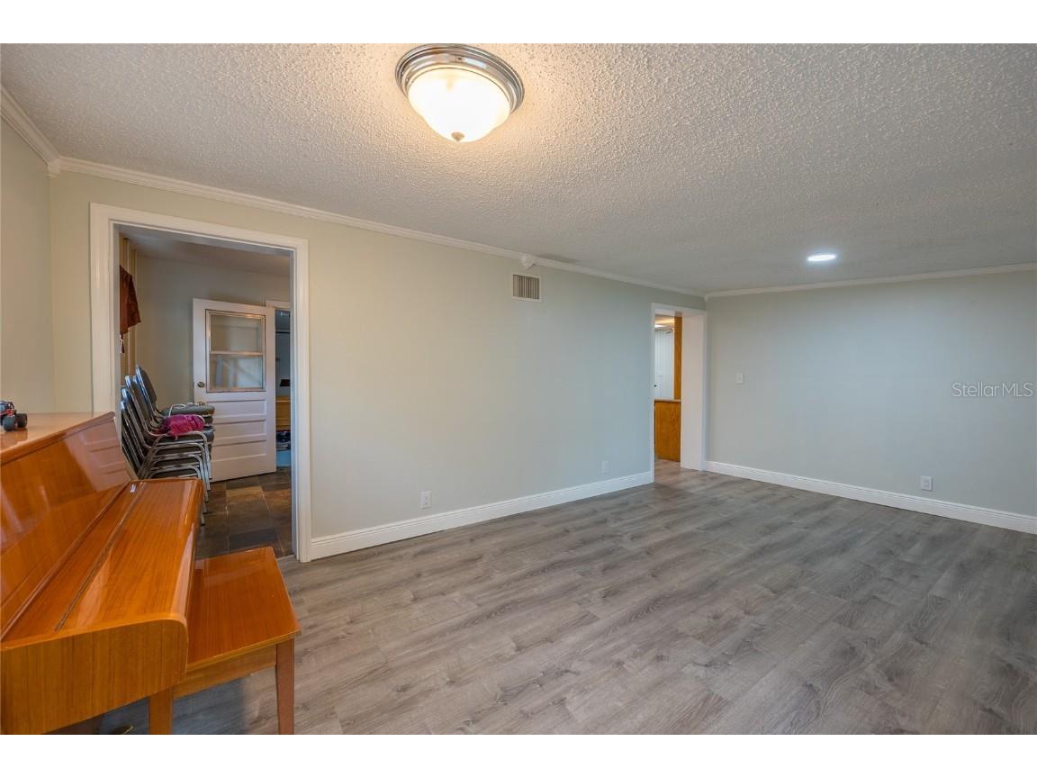 5712 S 20th Avenue S Tampa FL 33619 TB8405265 image36