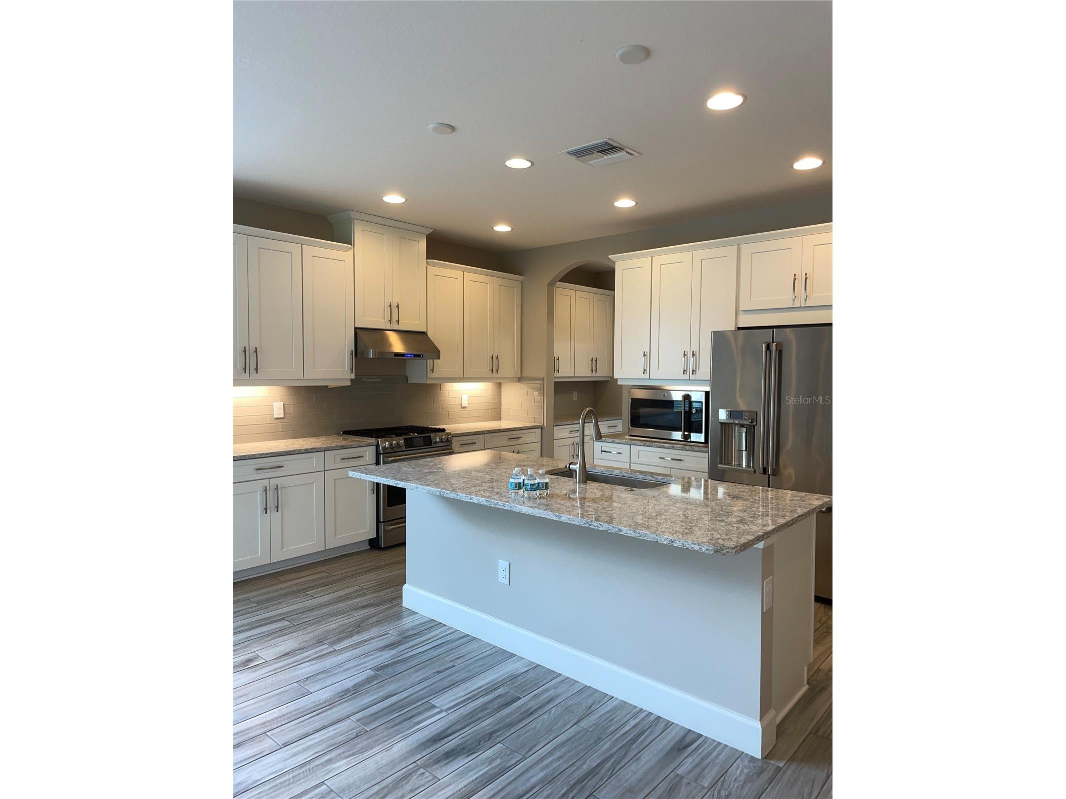 5712 Wild Sage Circle Sarasota FL 34238 A4699783 image9