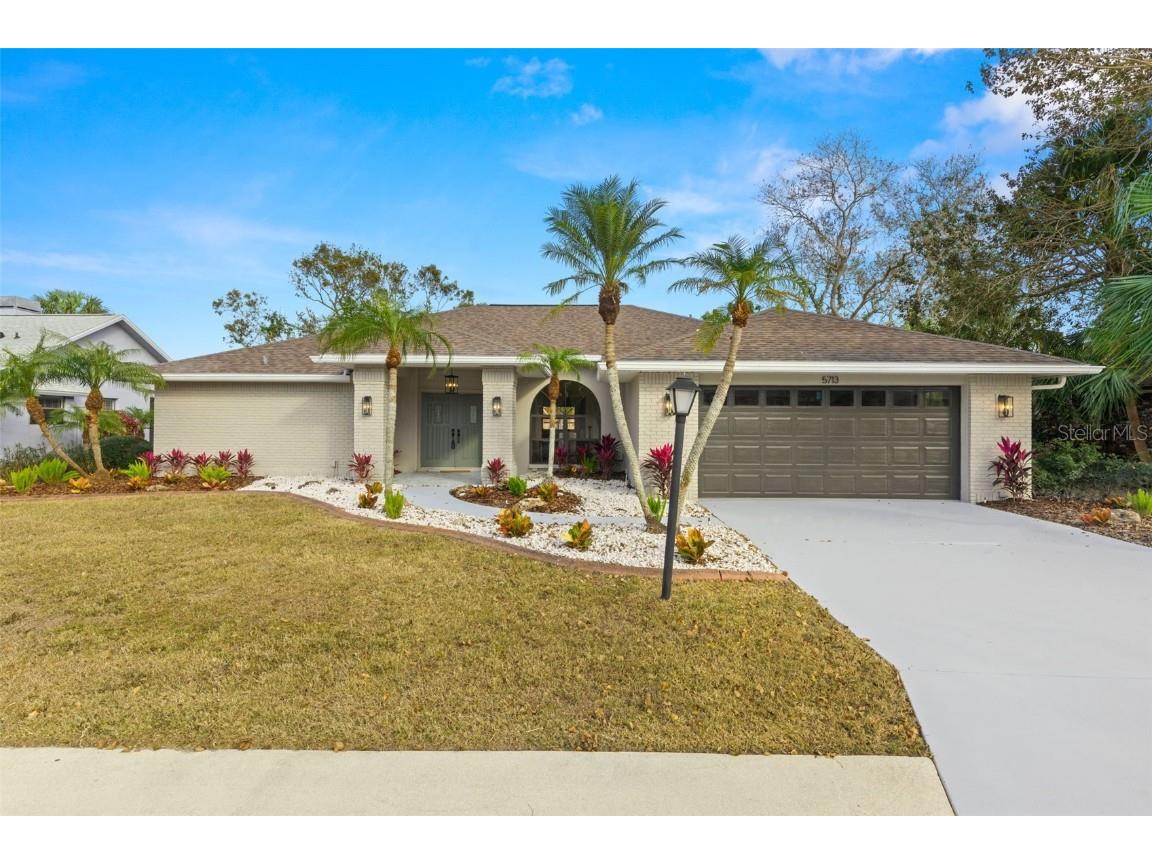 5713 39th Street Circle E Bradenton FL 34203 TB8343790 image1