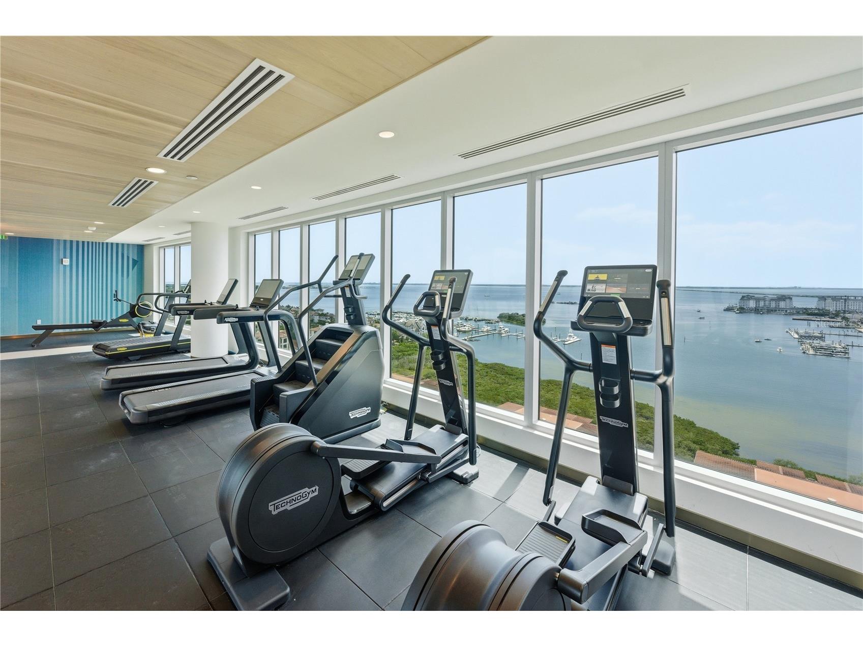 5713 Bowen Daniel Dr. #503 Tampa FL 33616 TB8470214 image9