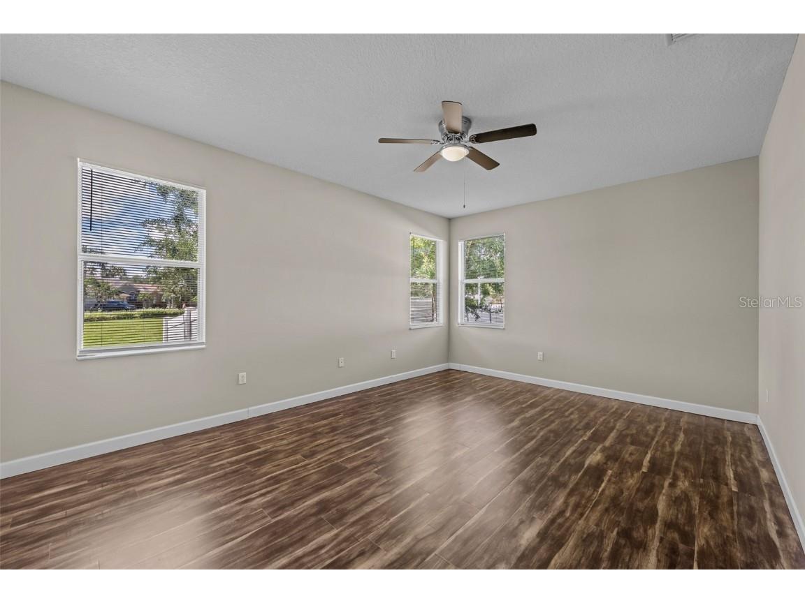 5713 Hawkpark Boulevard Lithia FL 33547 TB8418986 image24