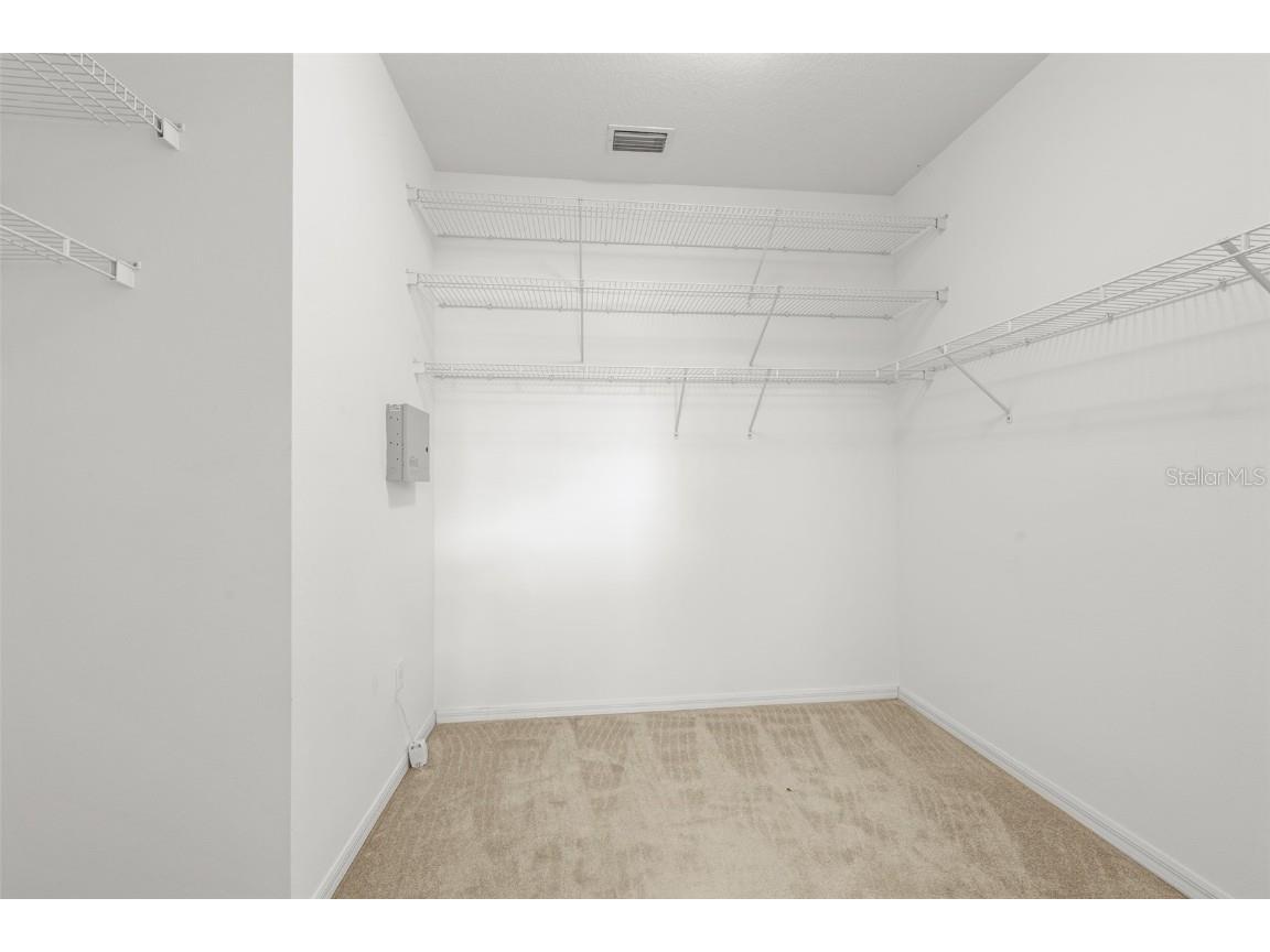 5713 Hawkpark Boulevard Lithia FL 33547 TB8418986 image31