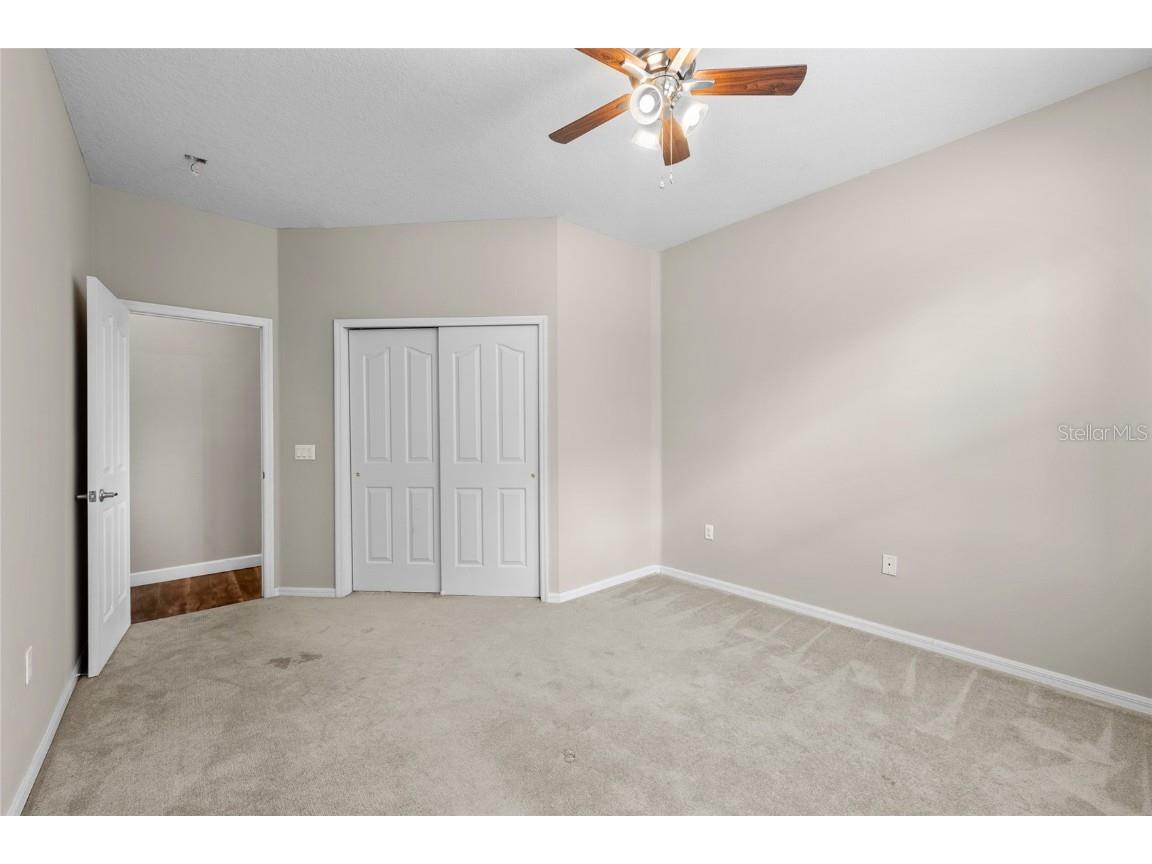 5713 Hawkpark Boulevard Lithia FL 33547 TB8418986 image34