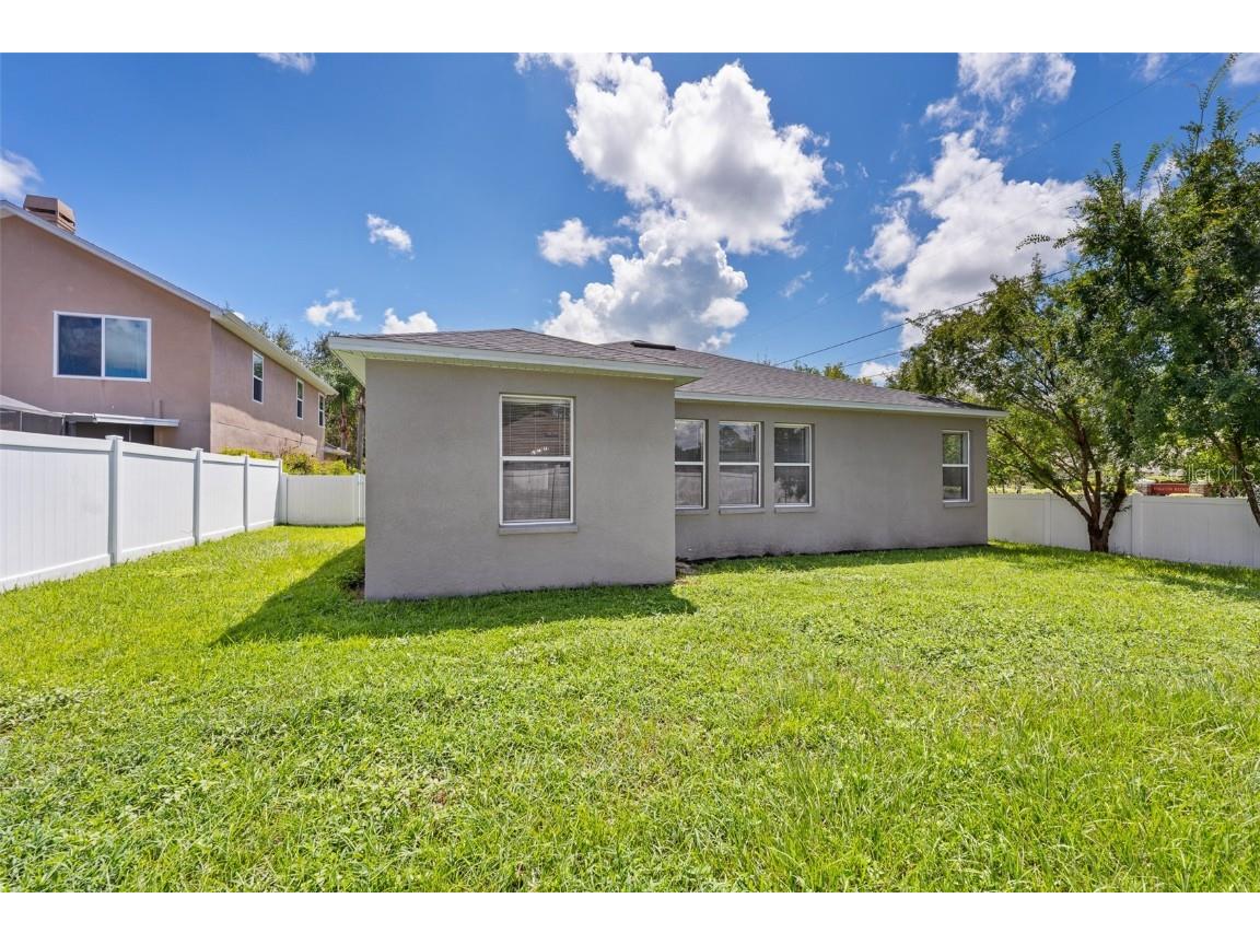 5713 Hawkpark Boulevard Lithia FL 33547 TB8418986 image44