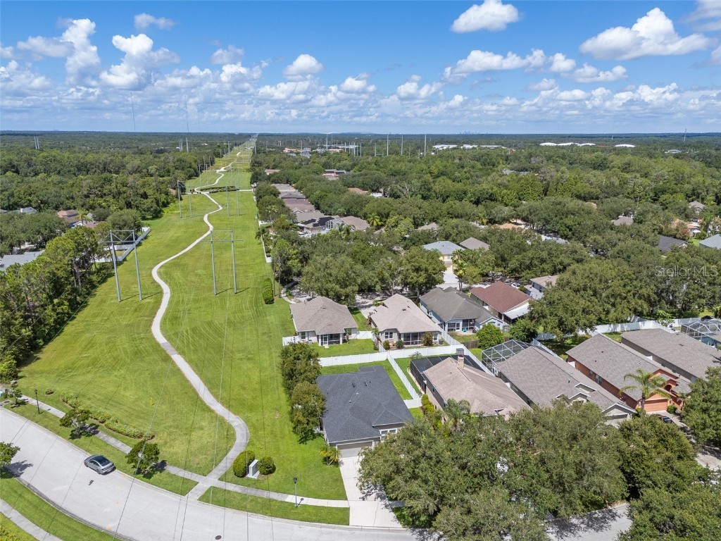 5713 Hawkpark Boulevard Lithia FL 33547 TB8418986 image55