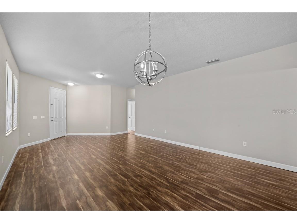 5713 Hawkpark Boulevard Lithia FL 33547 TB8418986 image8