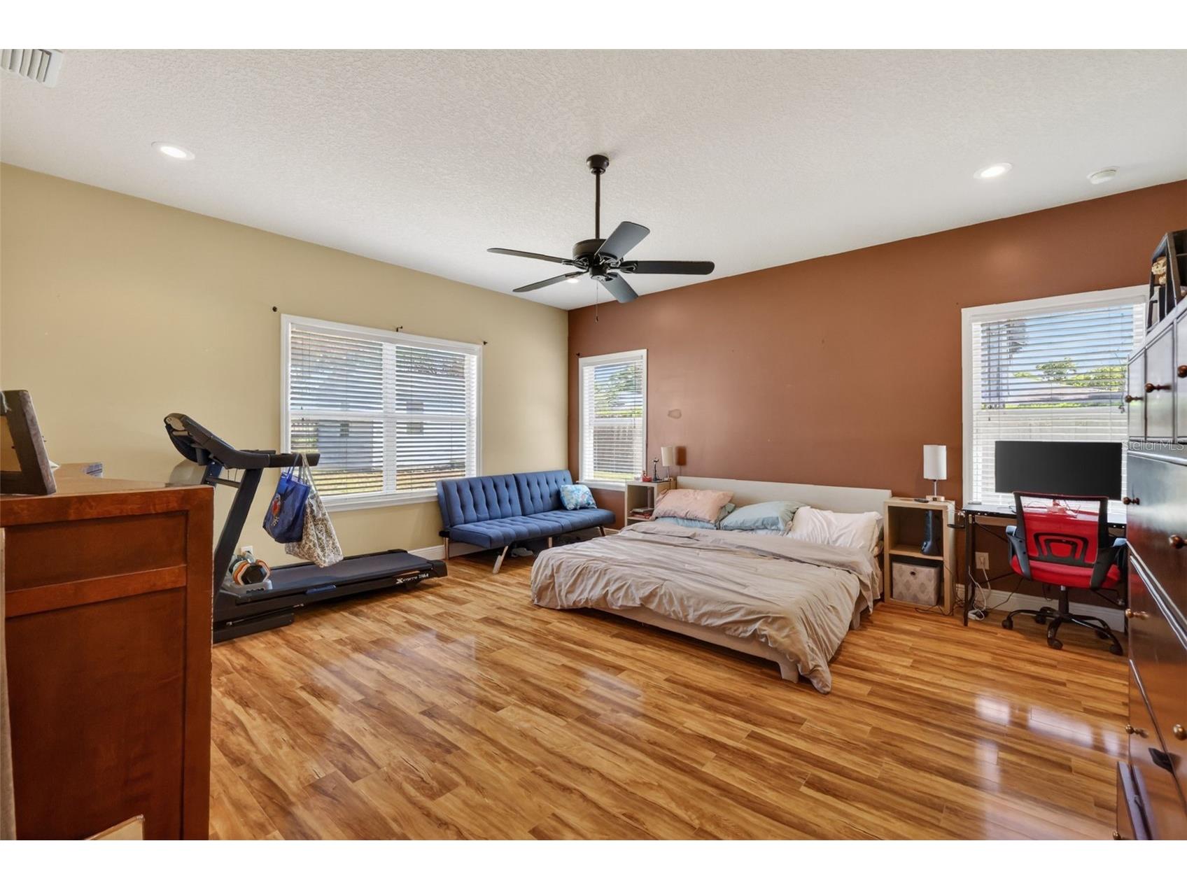 5713 Lake Street Mount Dora FL 32757 G5111280 image19