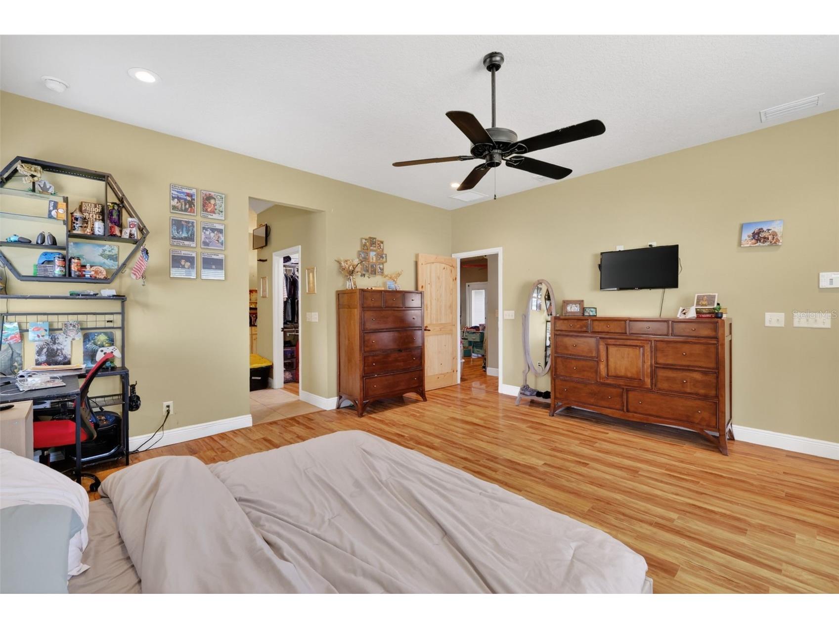 5713 Lake Street Mount Dora FL 32757 G5111280 image20