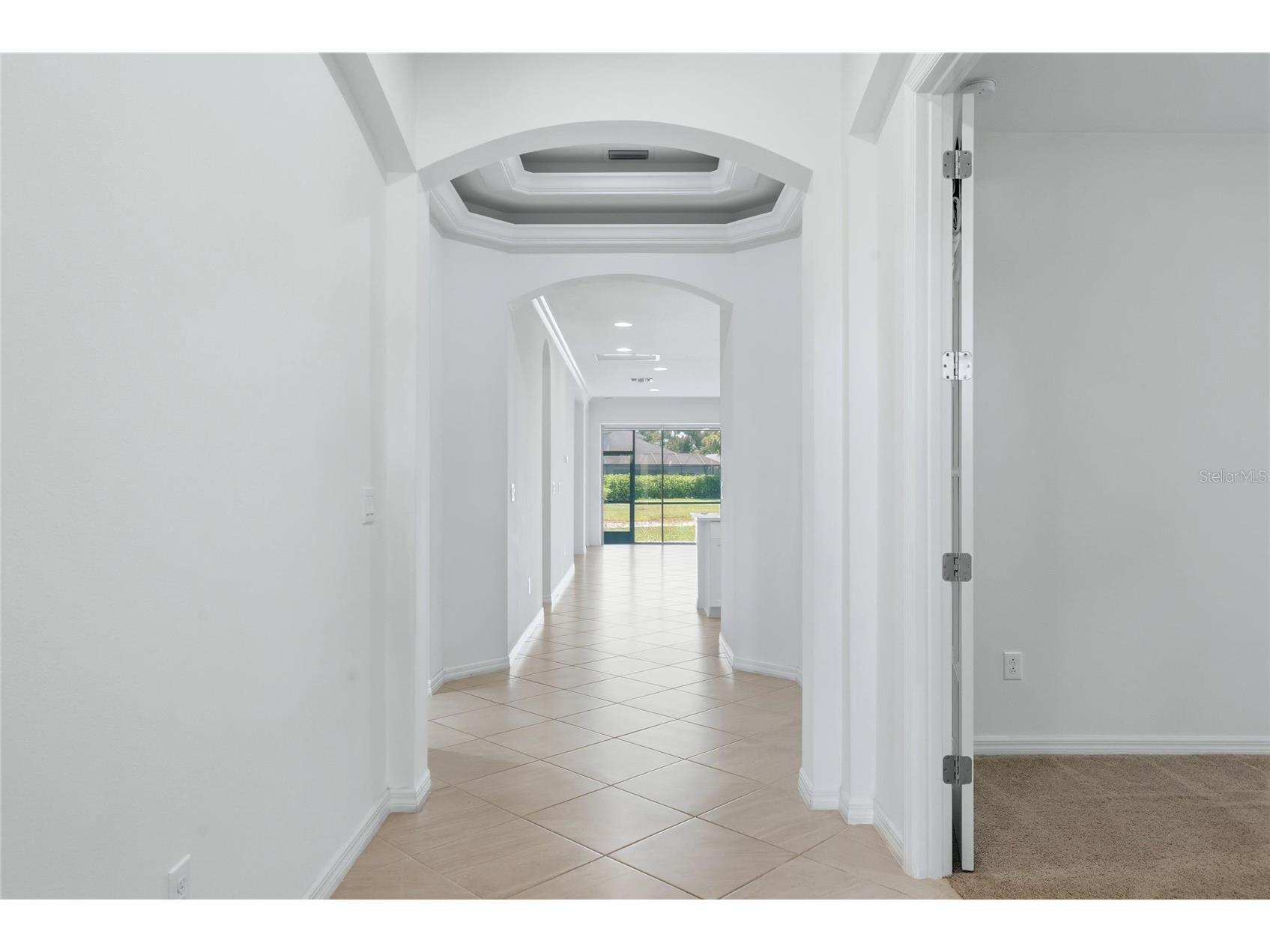 5713 Sunflower Circle Sarasota FL 34238 A4696613 image2
