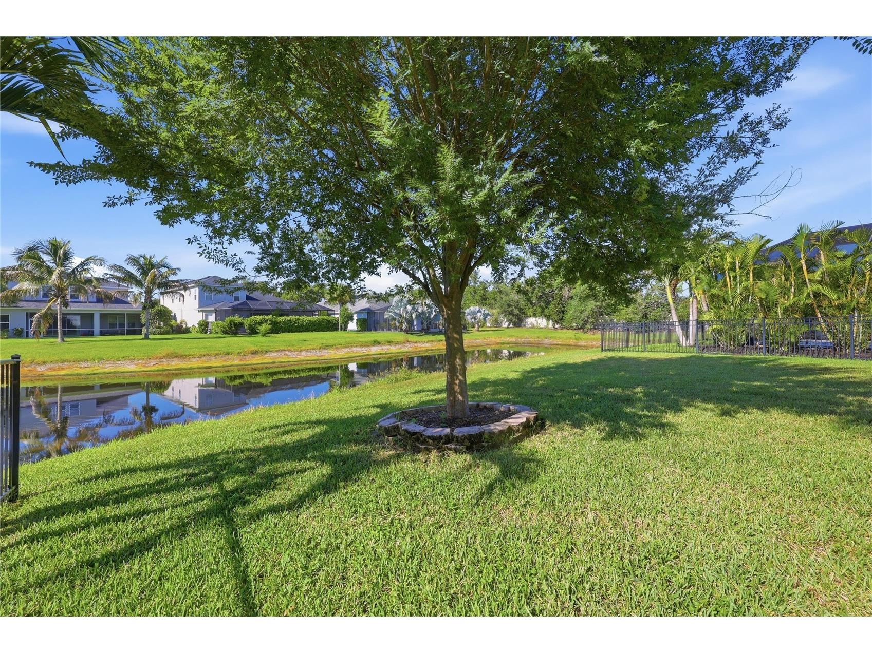 5713 Sunflower Circle Sarasota FL 34238 A4696613 image32