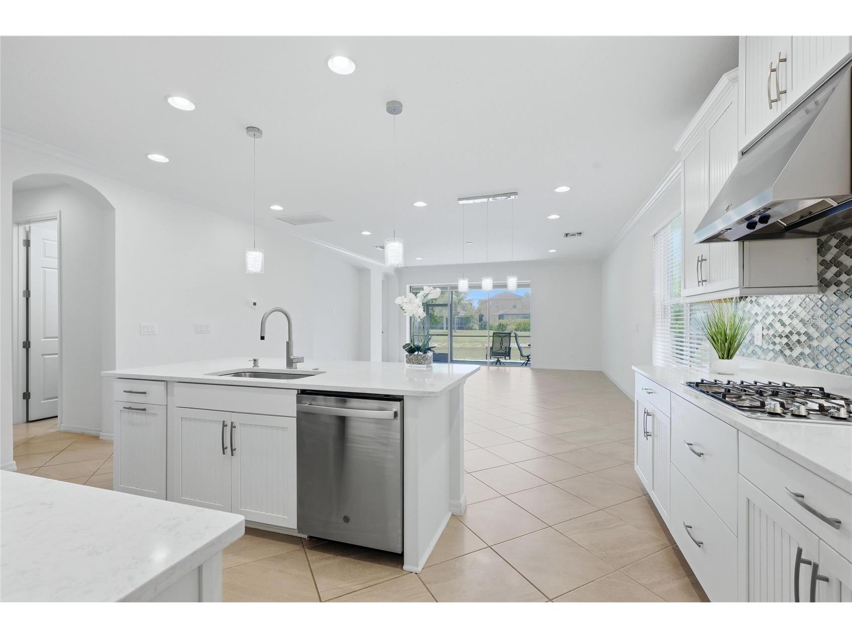 5713 Sunflower Circle Sarasota FL 34238 A4696613 image5