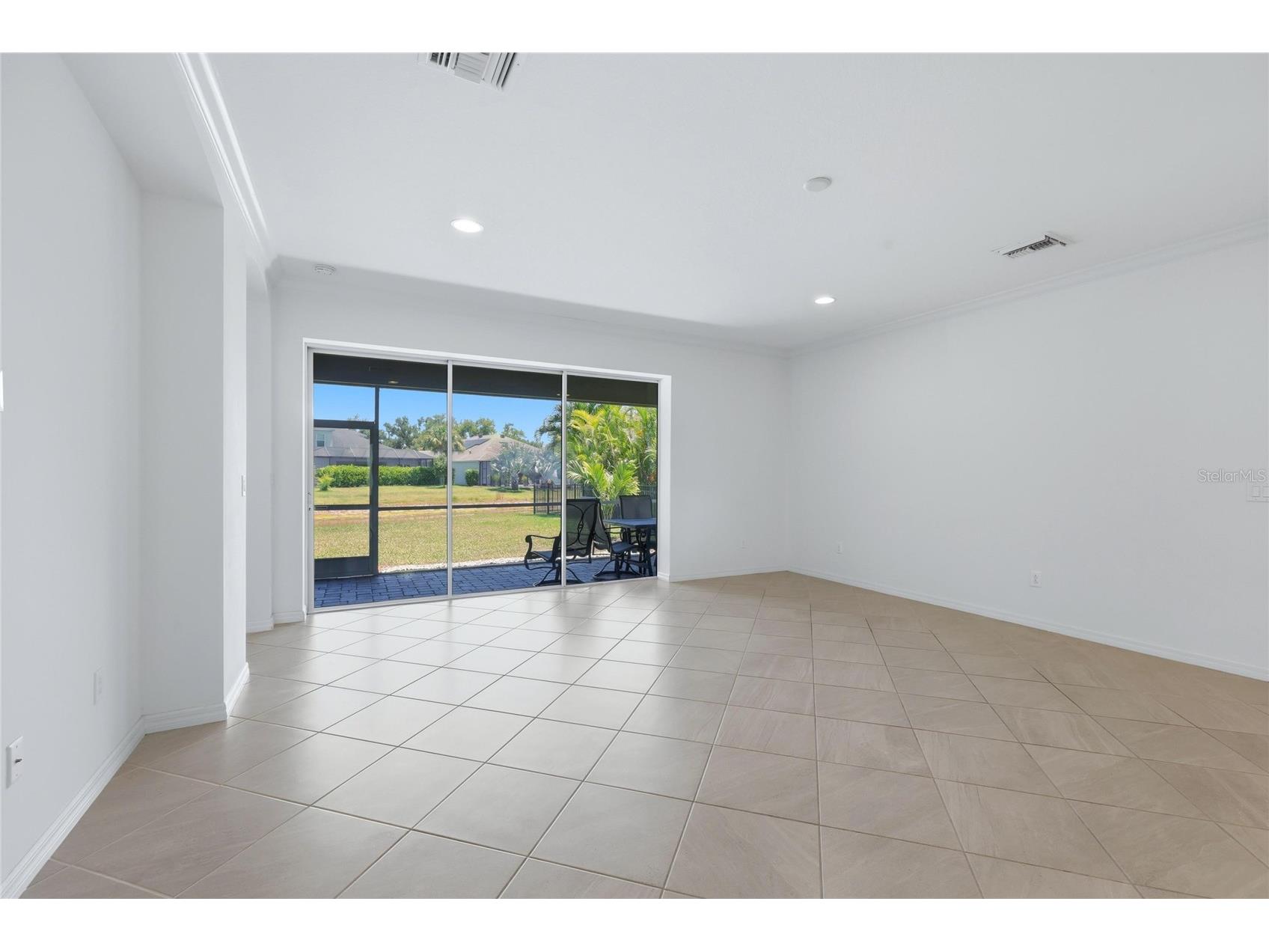 5713 Sunflower Circle Sarasota FL 34238 A4696613 image9