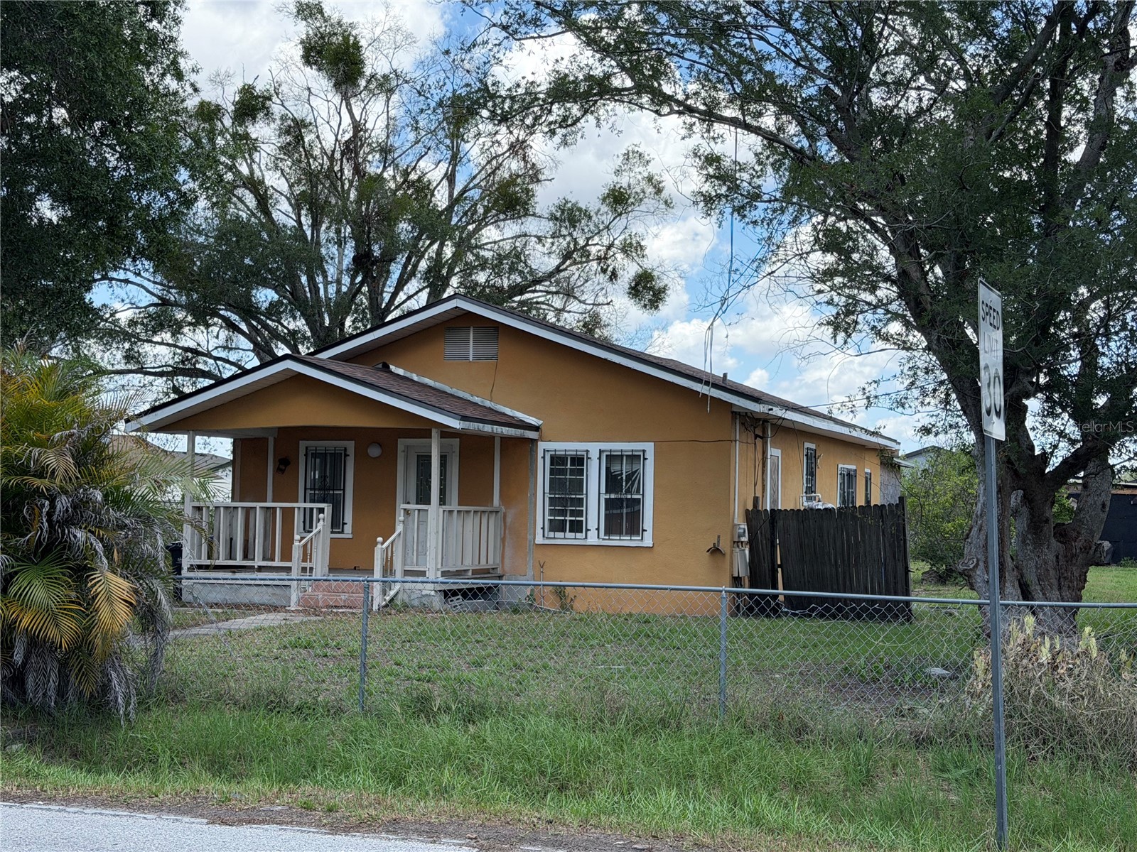 5714 16th Avenue S Tampa FL 33619 TB8529365 image4