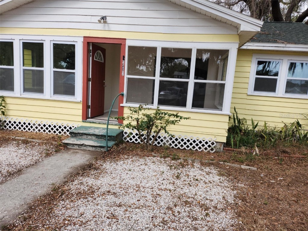 5714 37th Street N Saint Petersburg FL 33714 U8195540 image1