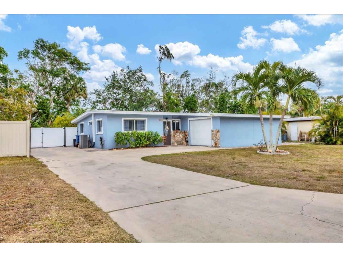 5715 20th Street W Bradenton FL 34207 TB8340051 image1