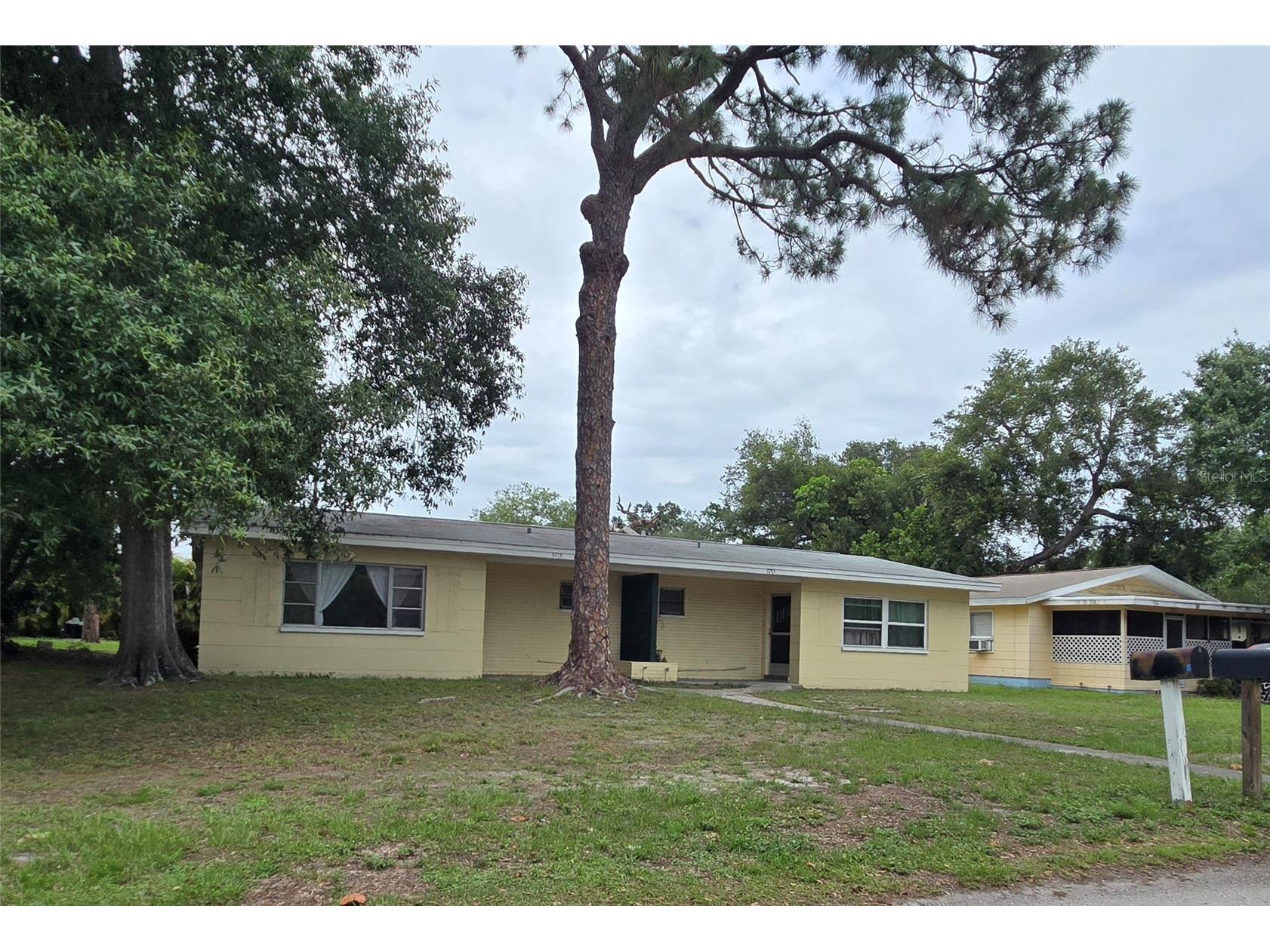 5715 21st Avenue S Gulfport FL 33707 TB8513545 image1
