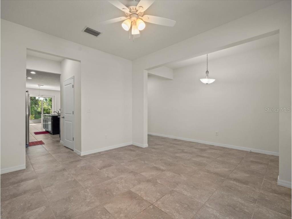 5715 Hevena Court Palmetto FL 34221 W7877721 image11