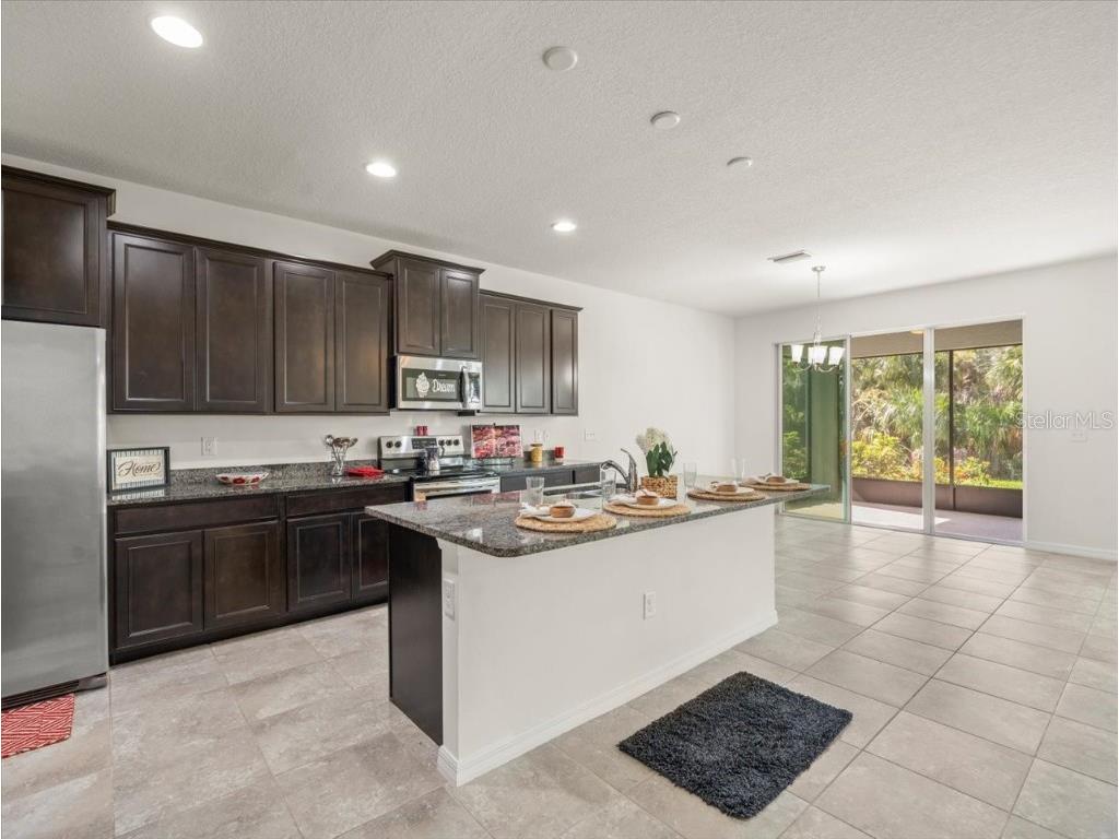 5715 Hevena Court Palmetto FL 34221 W7877721 image14