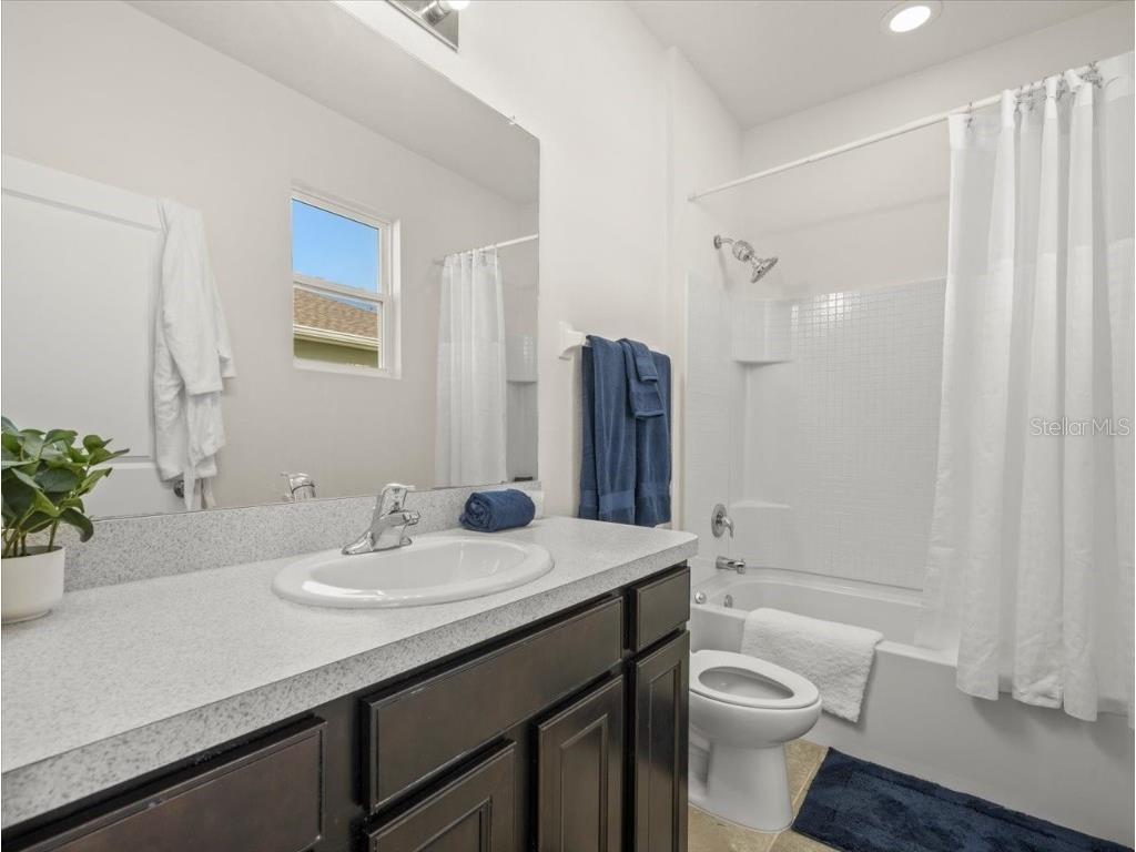 5715 Hevena Court Palmetto FL 34221 W7877721 image36