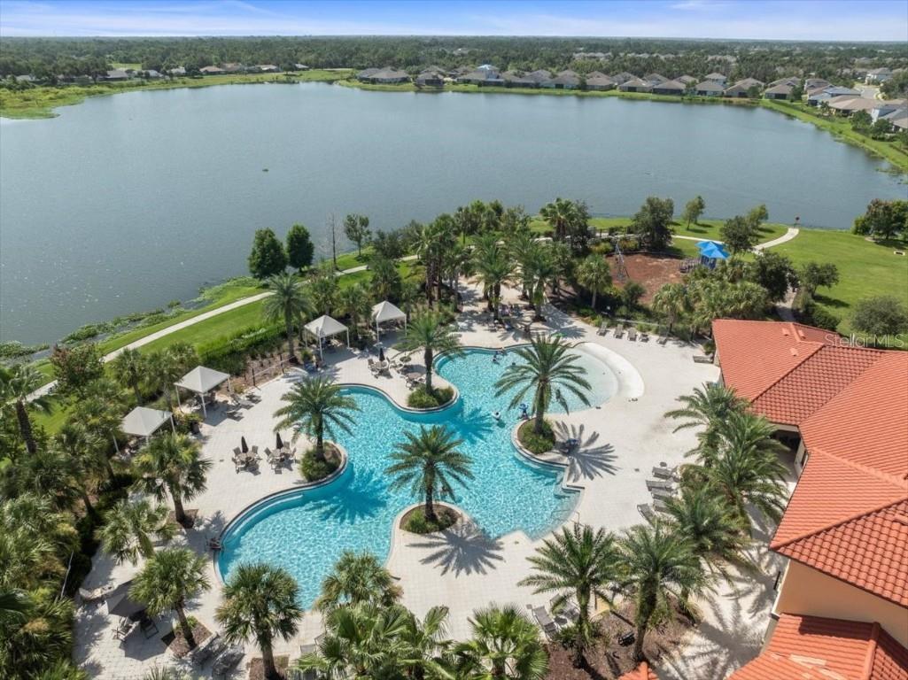 5715 Hevena Court Palmetto FL 34221 W7877721 image4