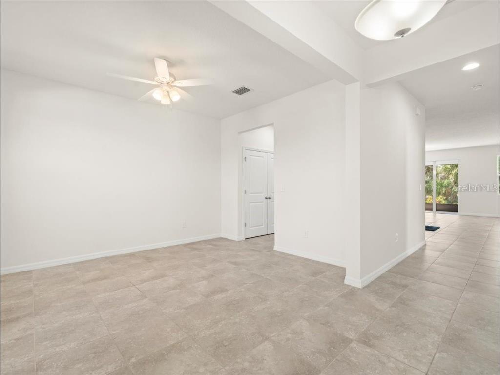 5715 Hevena Court Palmetto FL 34221 W7877721 image7