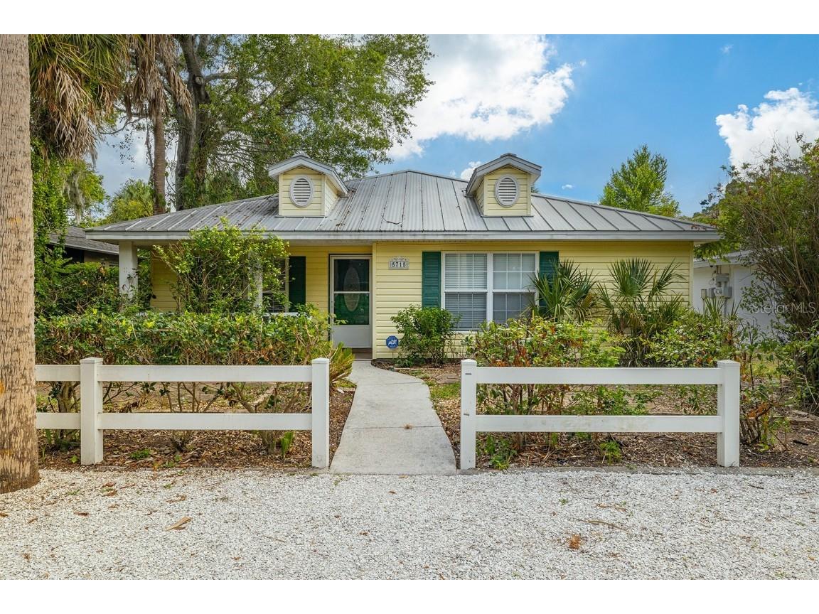 5715 Indiana Avenue New Port Richey FL 34652 U8206660 image1