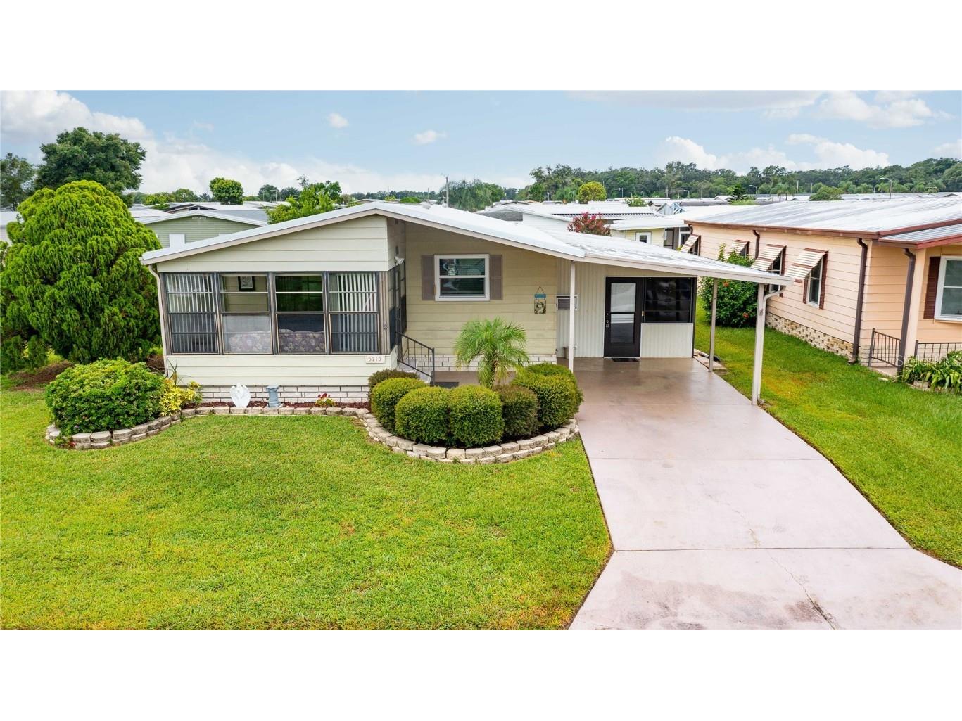 5715 Pawnee Street Zephyrhills FL 33542 T3457228 image1