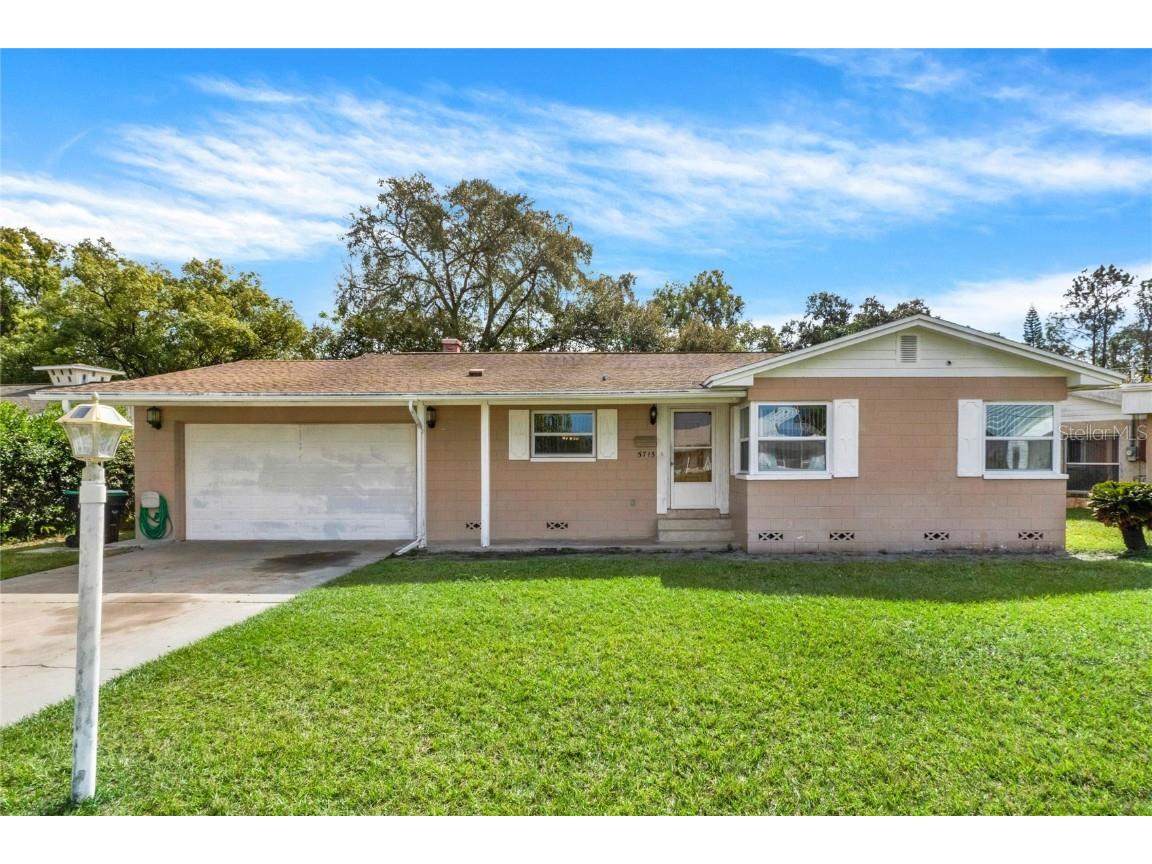 5715 Satel Drive Orlando FL 32810 - LAKE WESTON O6282161 image1