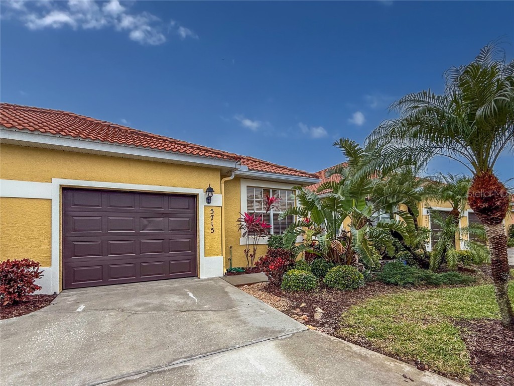 5715 Spanish Point Court Palmetto FL 34221 A4637213 image1
