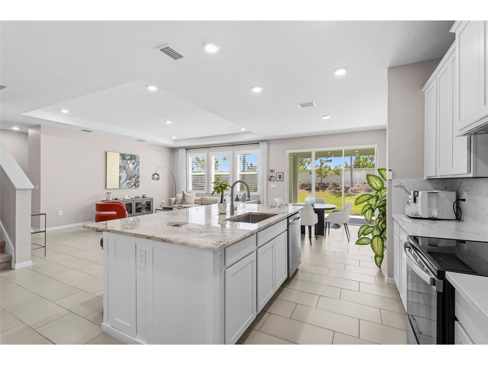 5715 Woodland Sage Drive Sarasota FL 34238 A4689452 image10
