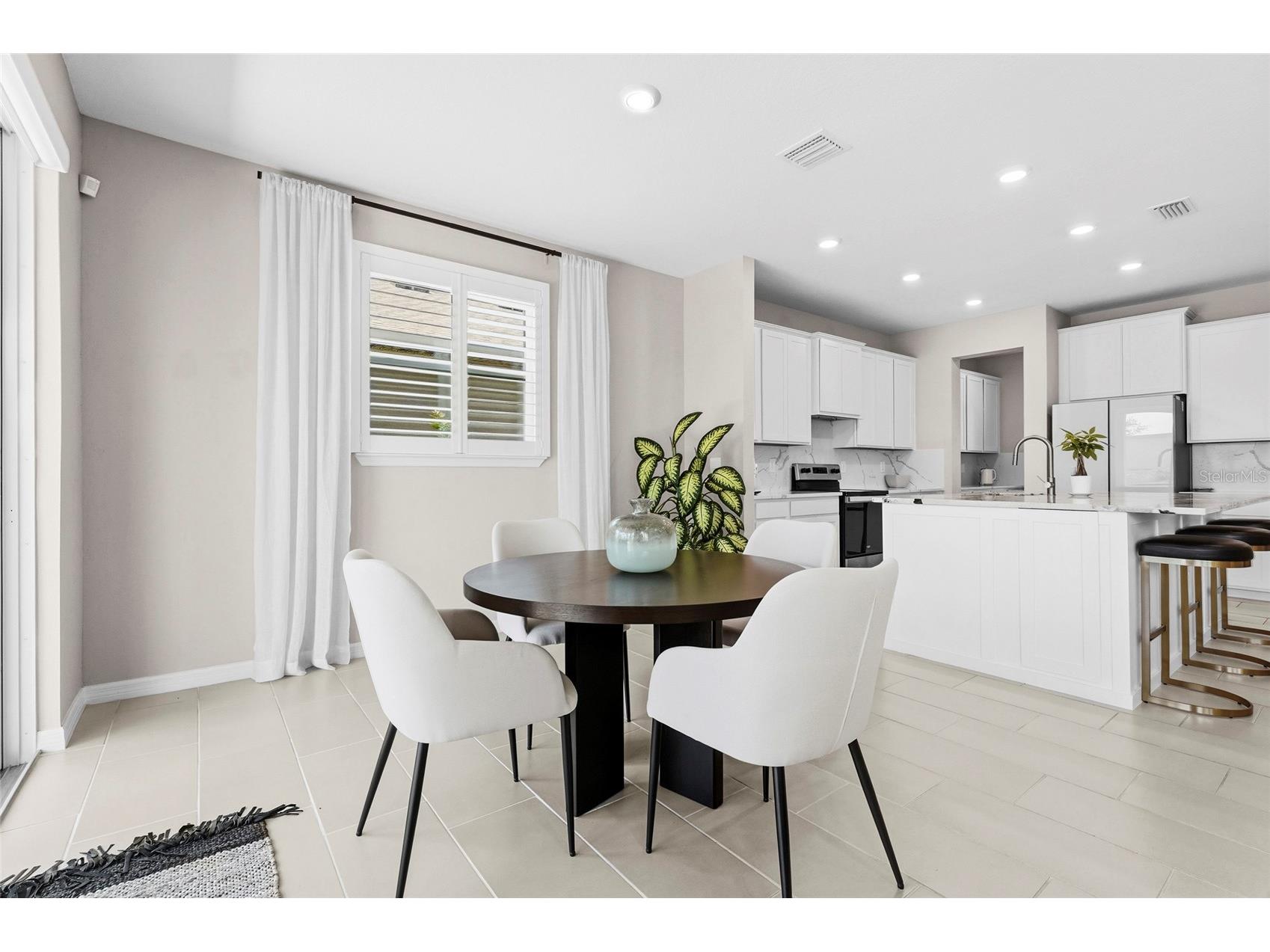 5715 Woodland Sage Drive Sarasota FL 34238 A4689452 image18