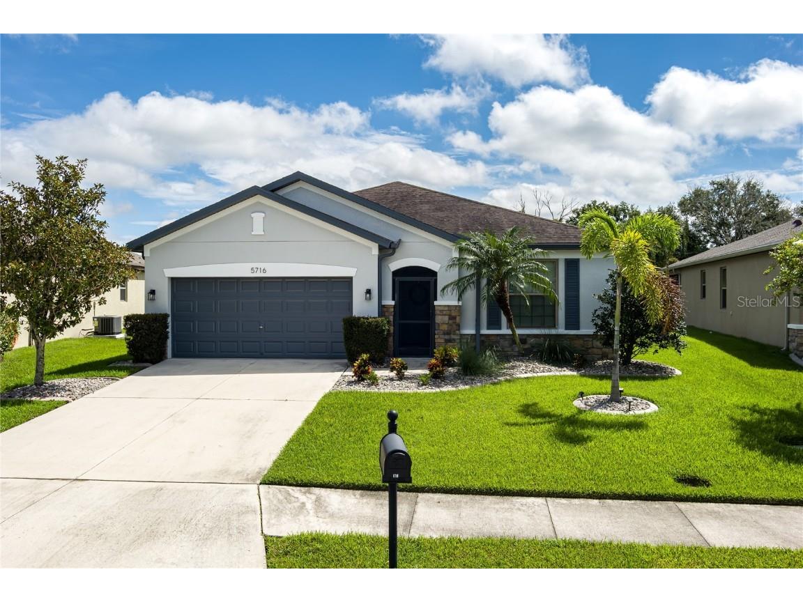 5716 110th Avenue E Parrish FL 34219 A4664468 image1