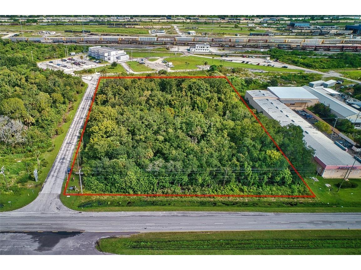 5716 E Adamo Drive Tampa FL 33619 A4547665 image1