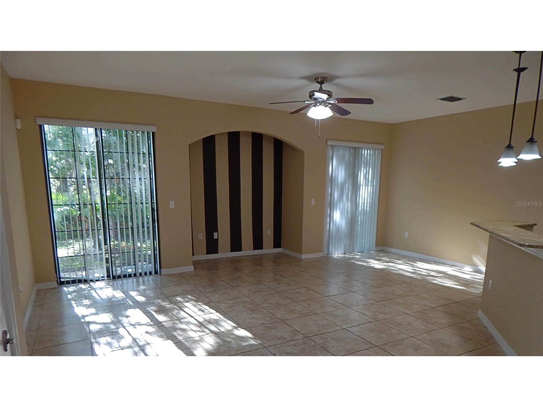 5716 Kingletsound Place Lithia FL 33547 TB8493347 image4