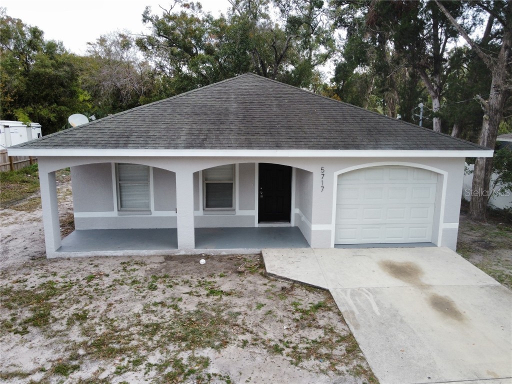 5717 11th Street E Bradenton FL 34203 A4595243 image1