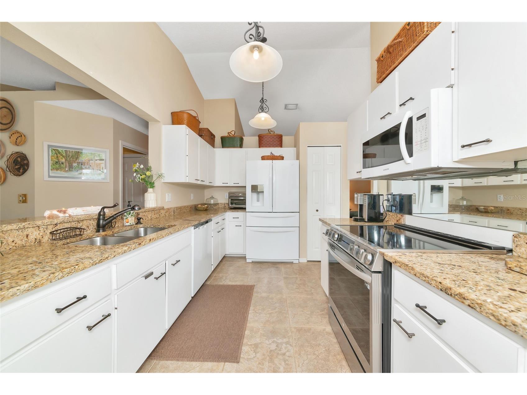 5717 28th Street E Bradenton FL 34203 A4664059 image13