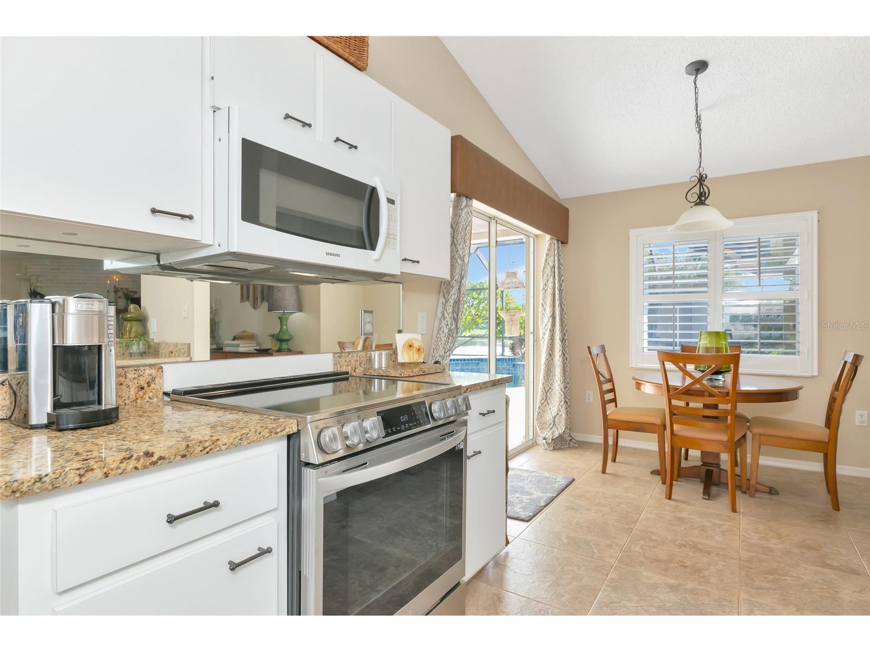 5717 28th Street E Bradenton FL 34203 A4664059 image9