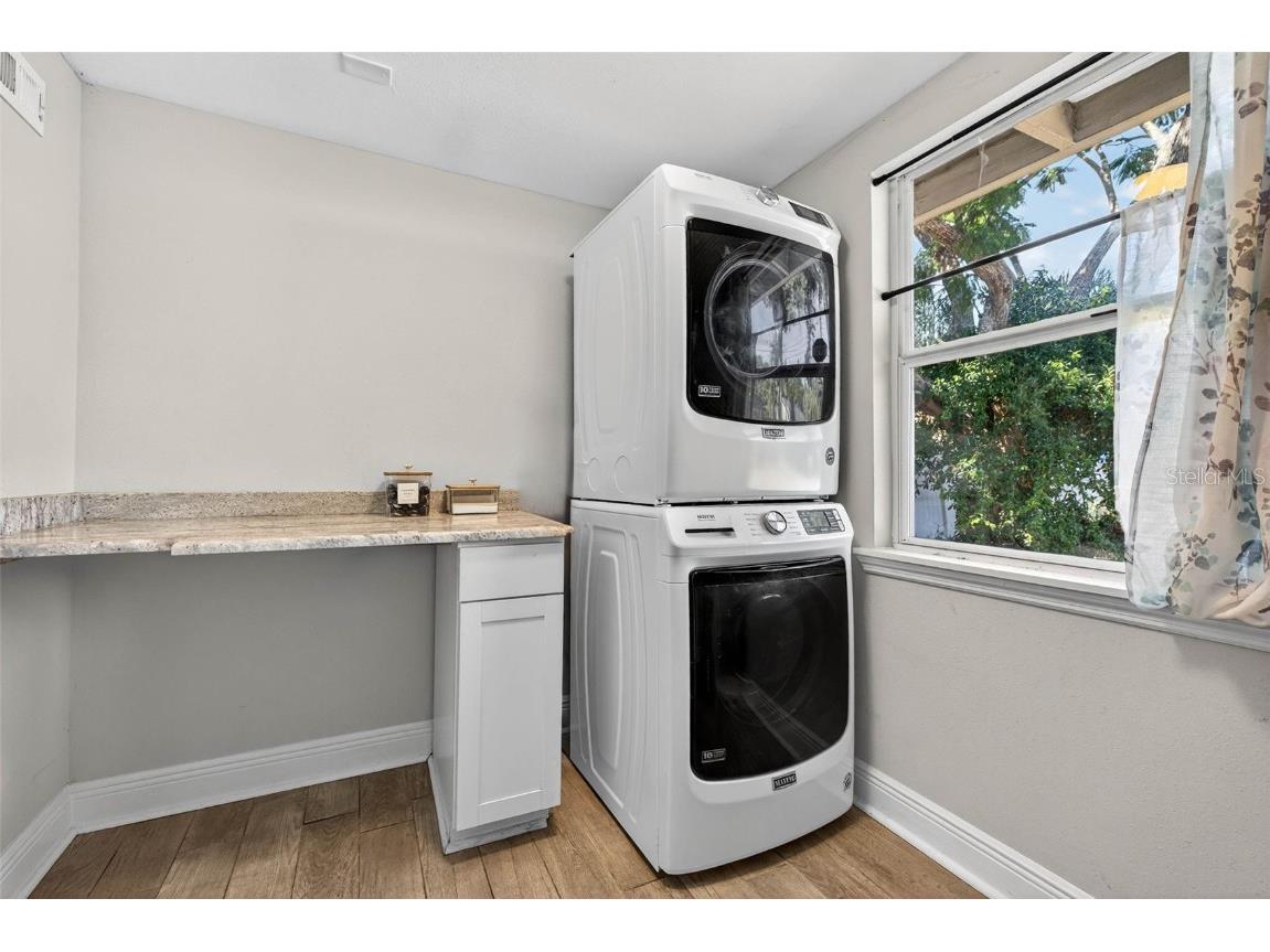 5717 2nd Avenue N Saint Petersburg FL 33710 TB8451685 image17