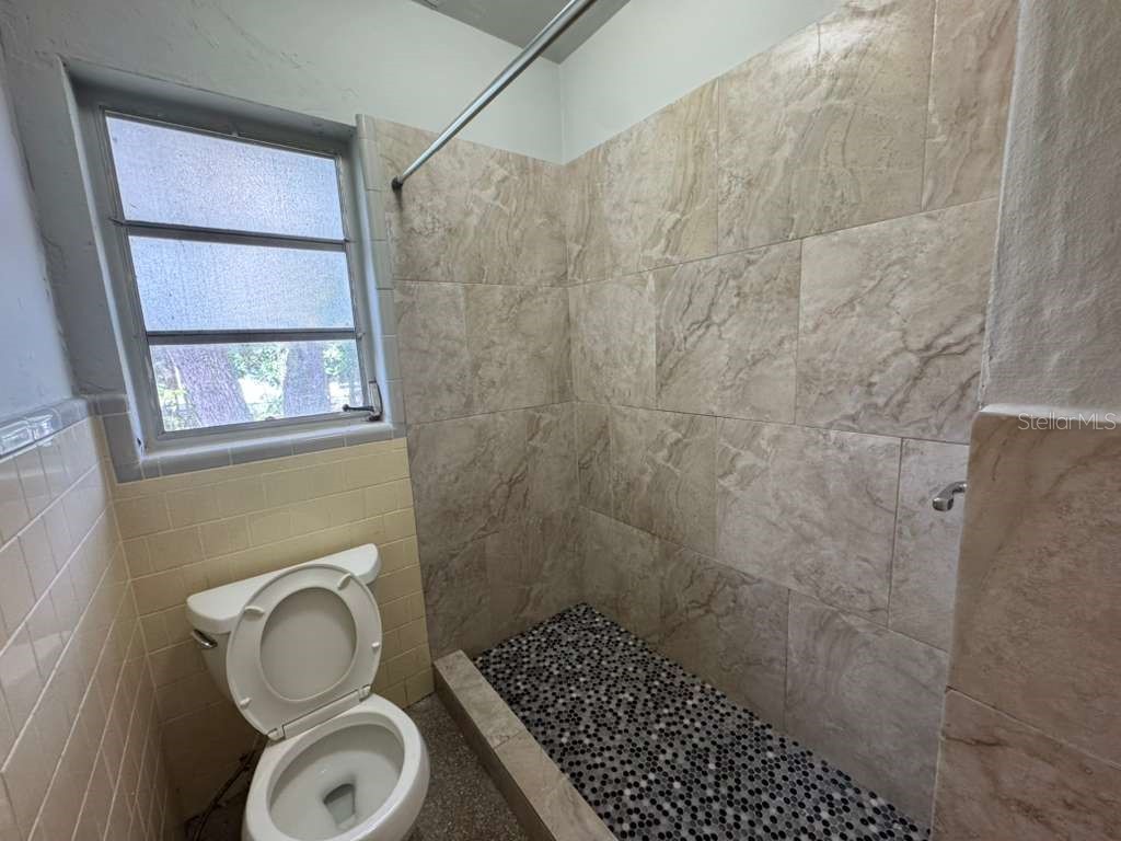 5717 Fernhill Drive Orlando FL 32808 O6416234 image9