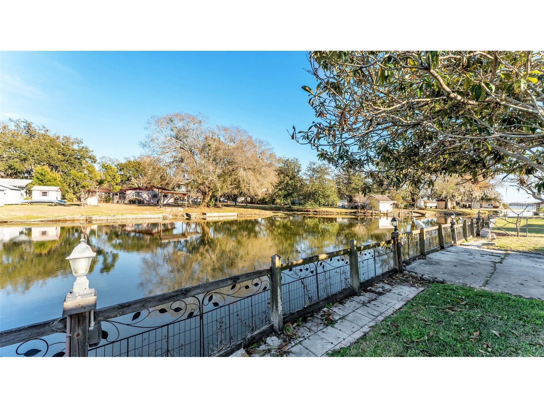5717 Lake Grove Drive Lakeland FL 33809 - LAKE GIBSON L4959880 image10