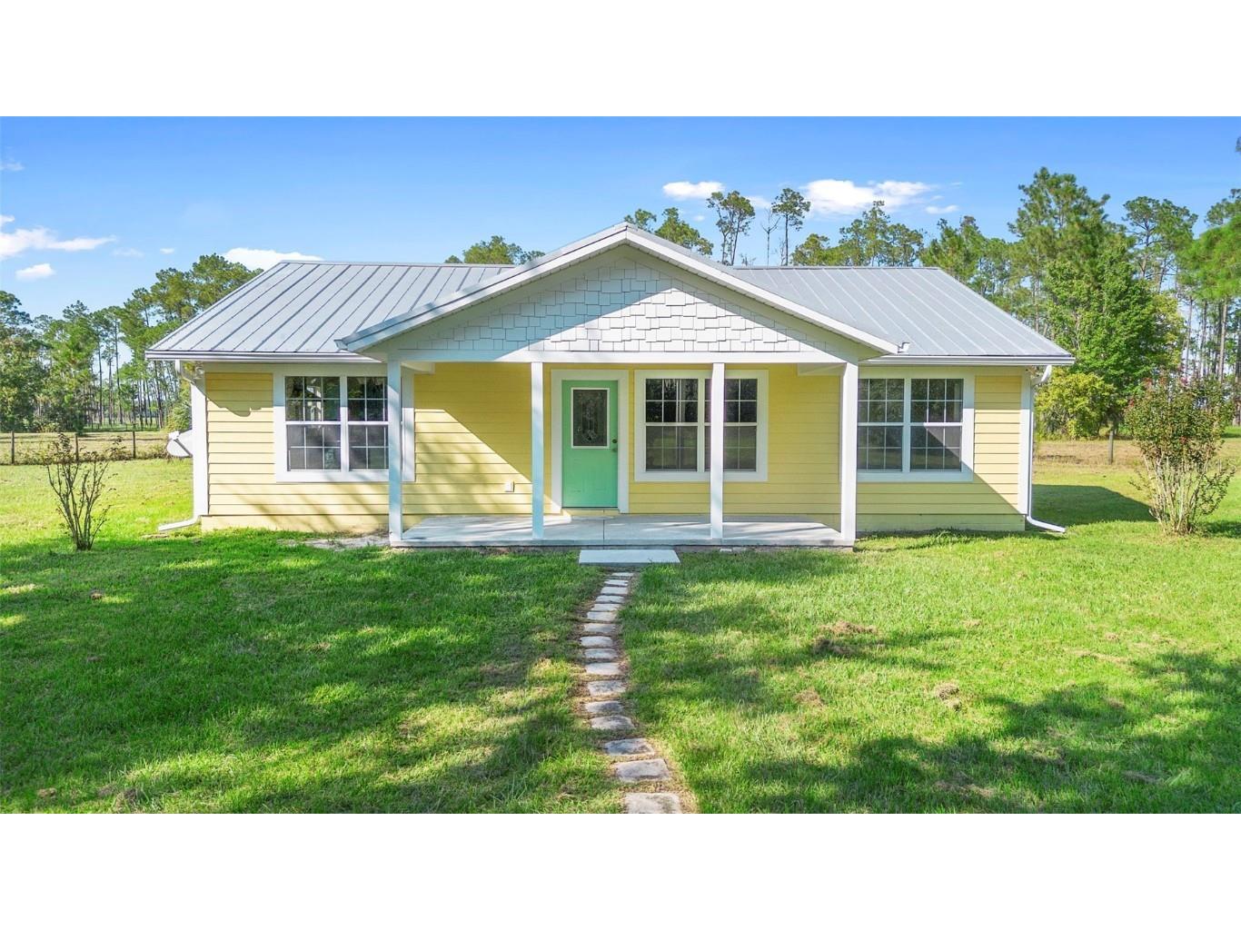 5717 Us Highway 17 De Leon Springs FL 32130 V4945026 image1