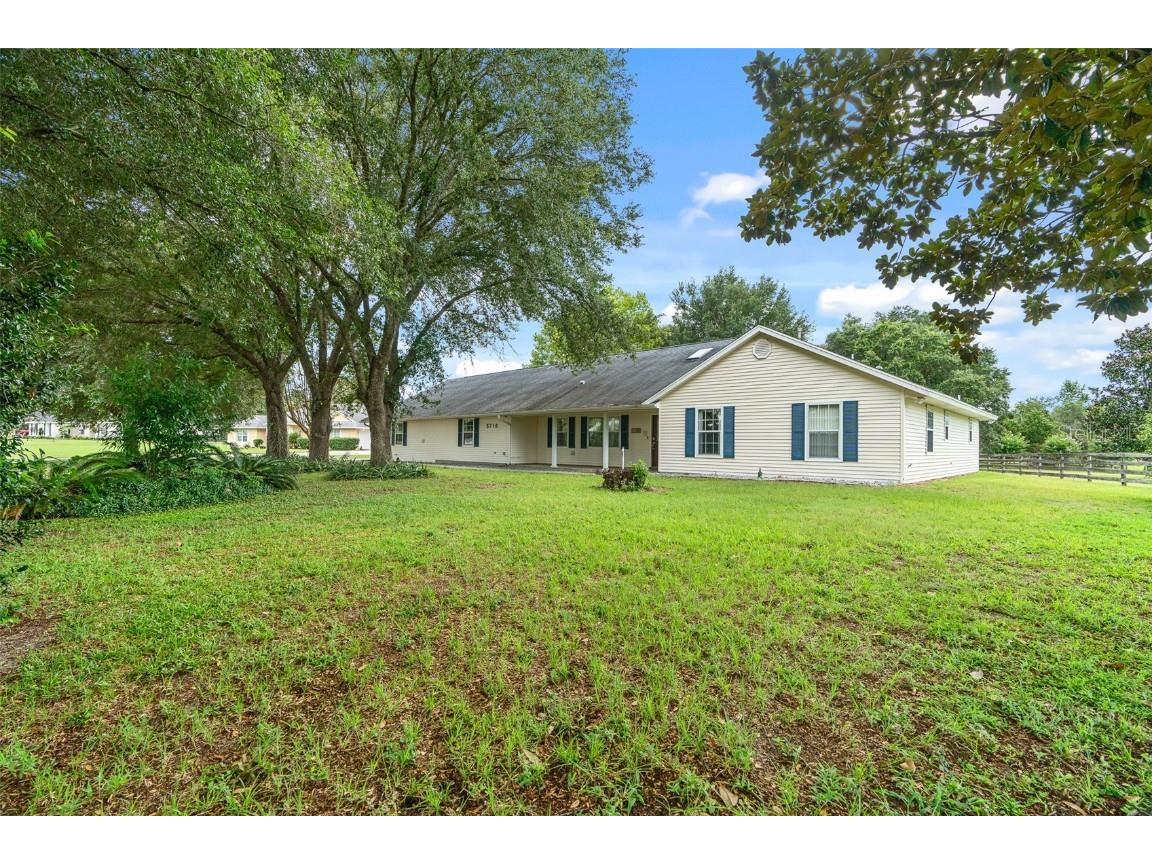 5718 NE 61st Avenue Road Silver Springs FL 34488 OM662686 image1