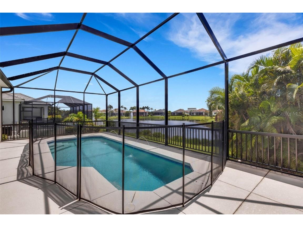 5718 Title Row Drive Bradenton FL 34210 - LEGENDS BAY A4660414 image12