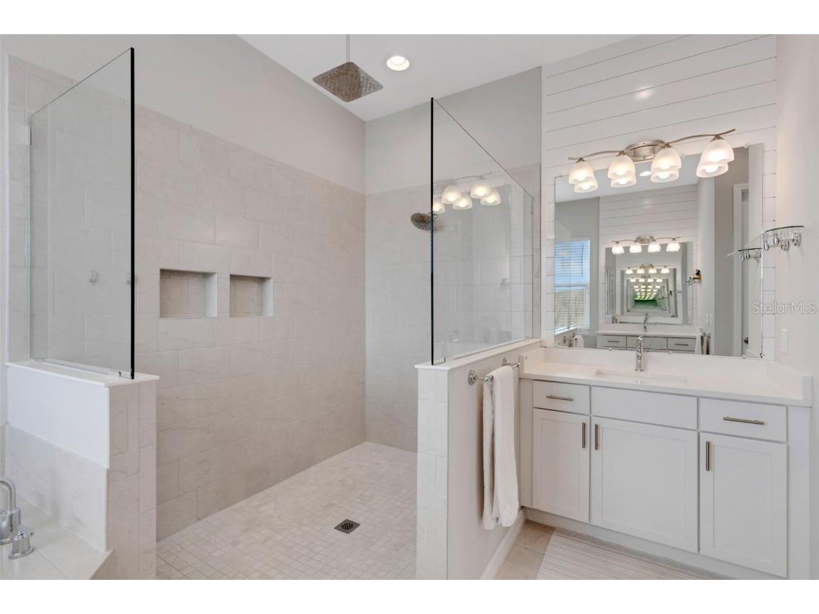 5718 Title Row Drive Bradenton FL 34210 - LEGENDS BAY A4660414 image66