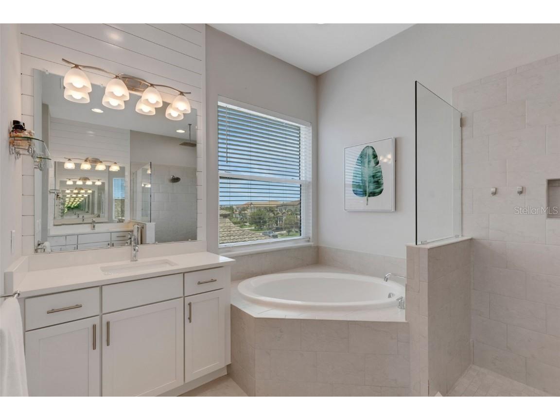 5718 Title Row Drive Bradenton FL 34210 - LEGENDS BAY A4660414 image67