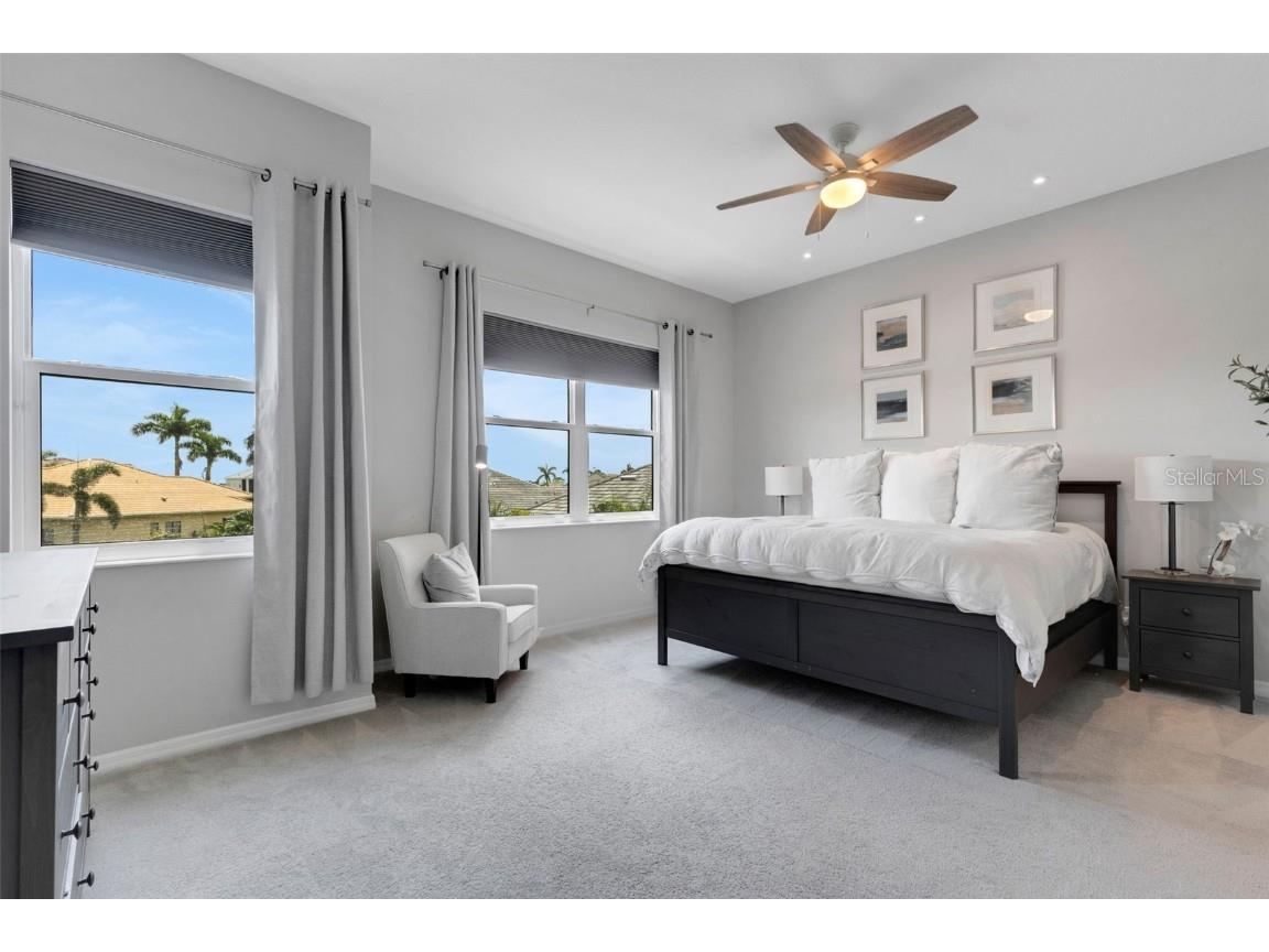 5718 Title Row Drive Bradenton FL 34210 - LEGENDS BAY A4660414 image7