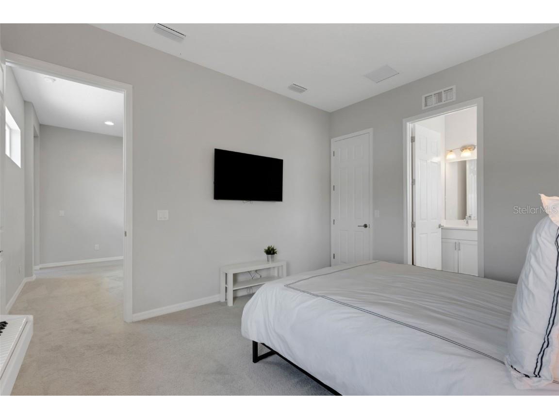 5718 Title Row Drive Bradenton FL 34210 - LEGENDS BAY A4660414 image71