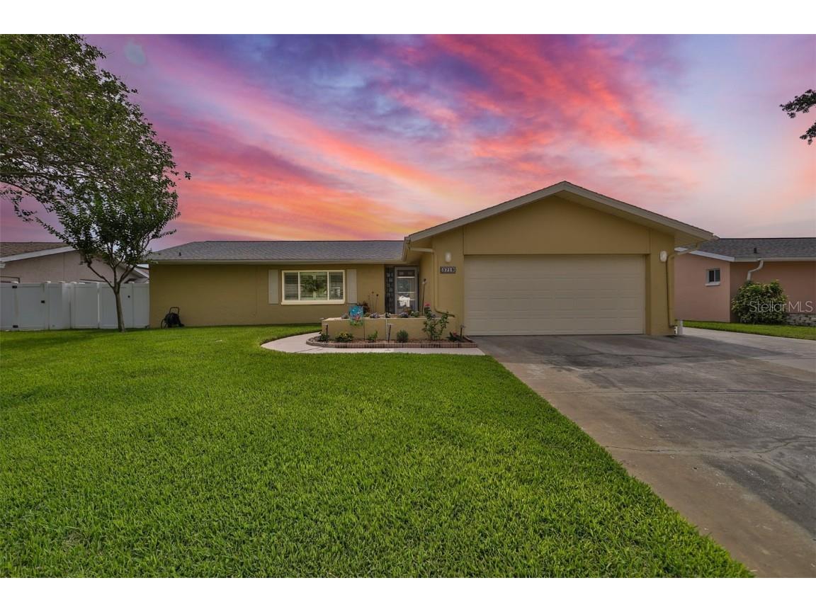 5719 16th Lane NE Saint Petersburg FL 33703 U8199395 image1