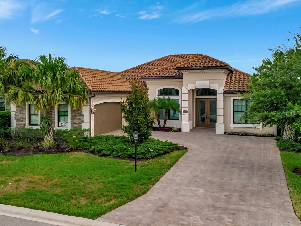 5719 Arnie Loop Bradenton FL 34211 A4613980 image1