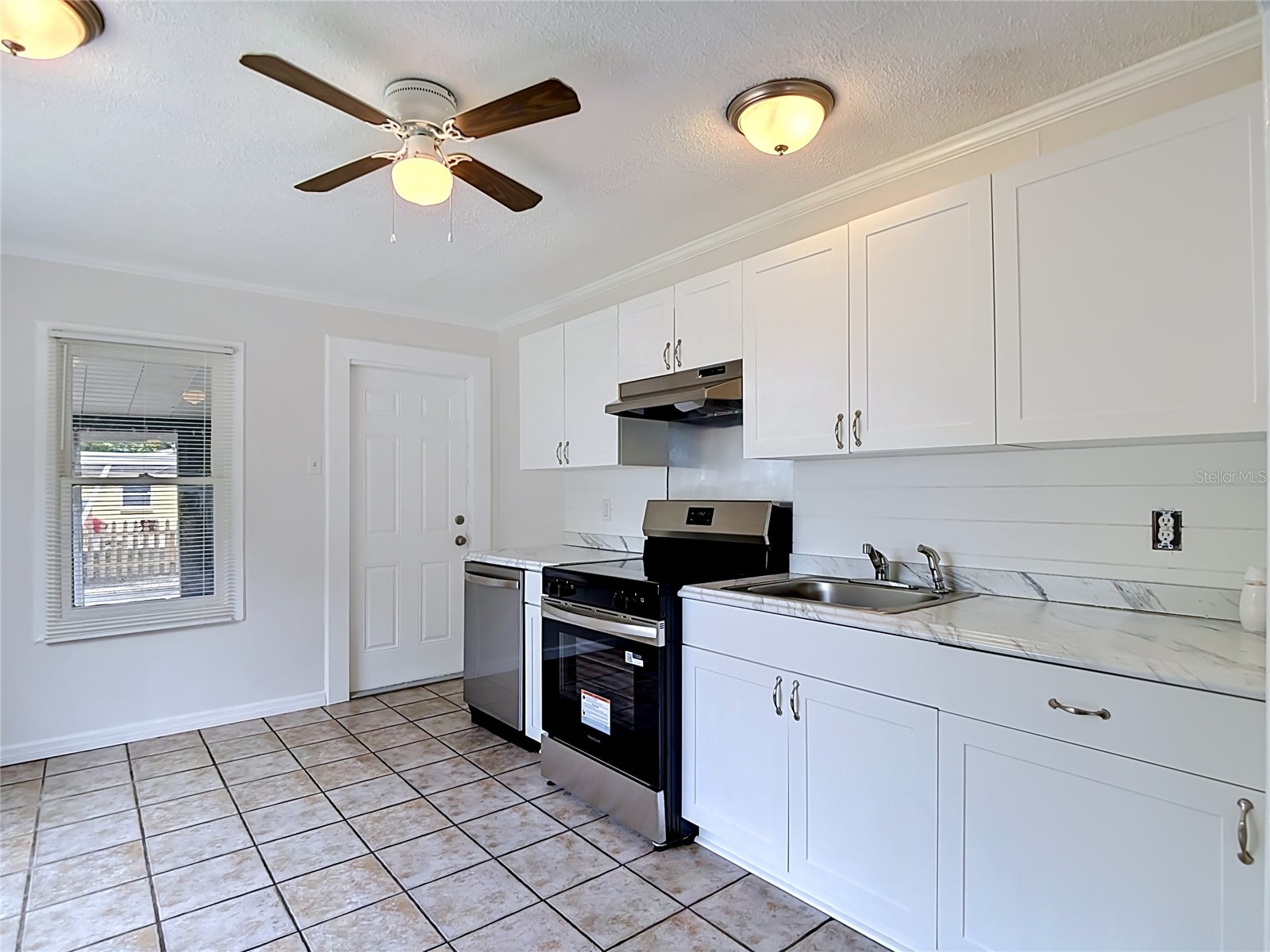 5719 Pine Street New Port Richey FL 34652 TB8516376 image4